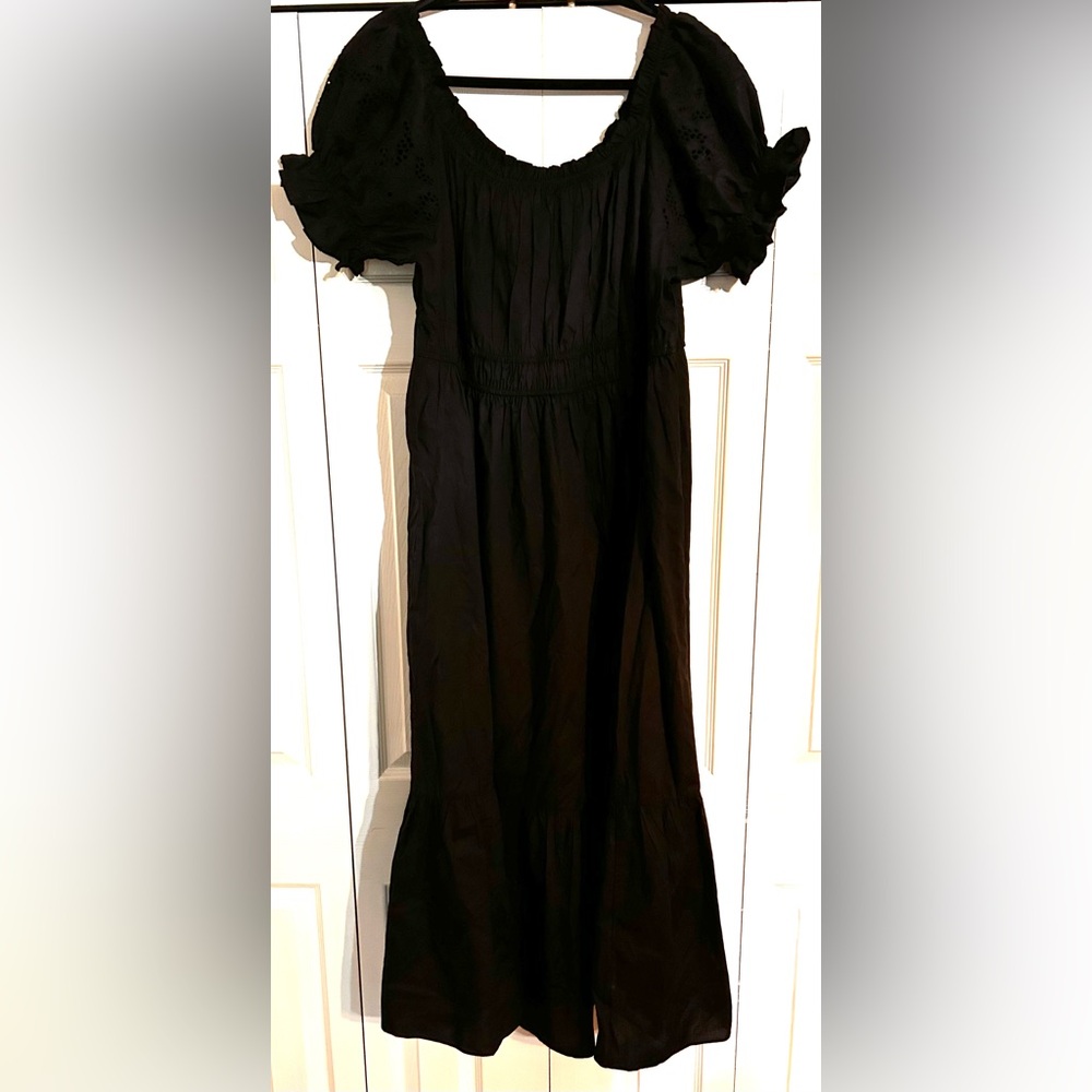 H&M cotton maxi, eyelet puff sleeves NWT, elastic waist and neckline, black XXL